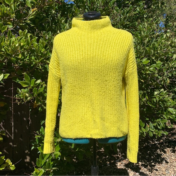 Anthropologie Sweater XS Yellow Oversized Funnel Neck Pullover Knit Top - Picture 4 of 11